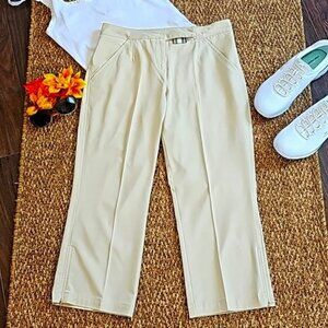 Nike Women's Golf Pants Cropped Size 2 XS Khaki Hemline Zippers Dri Fit Pockets